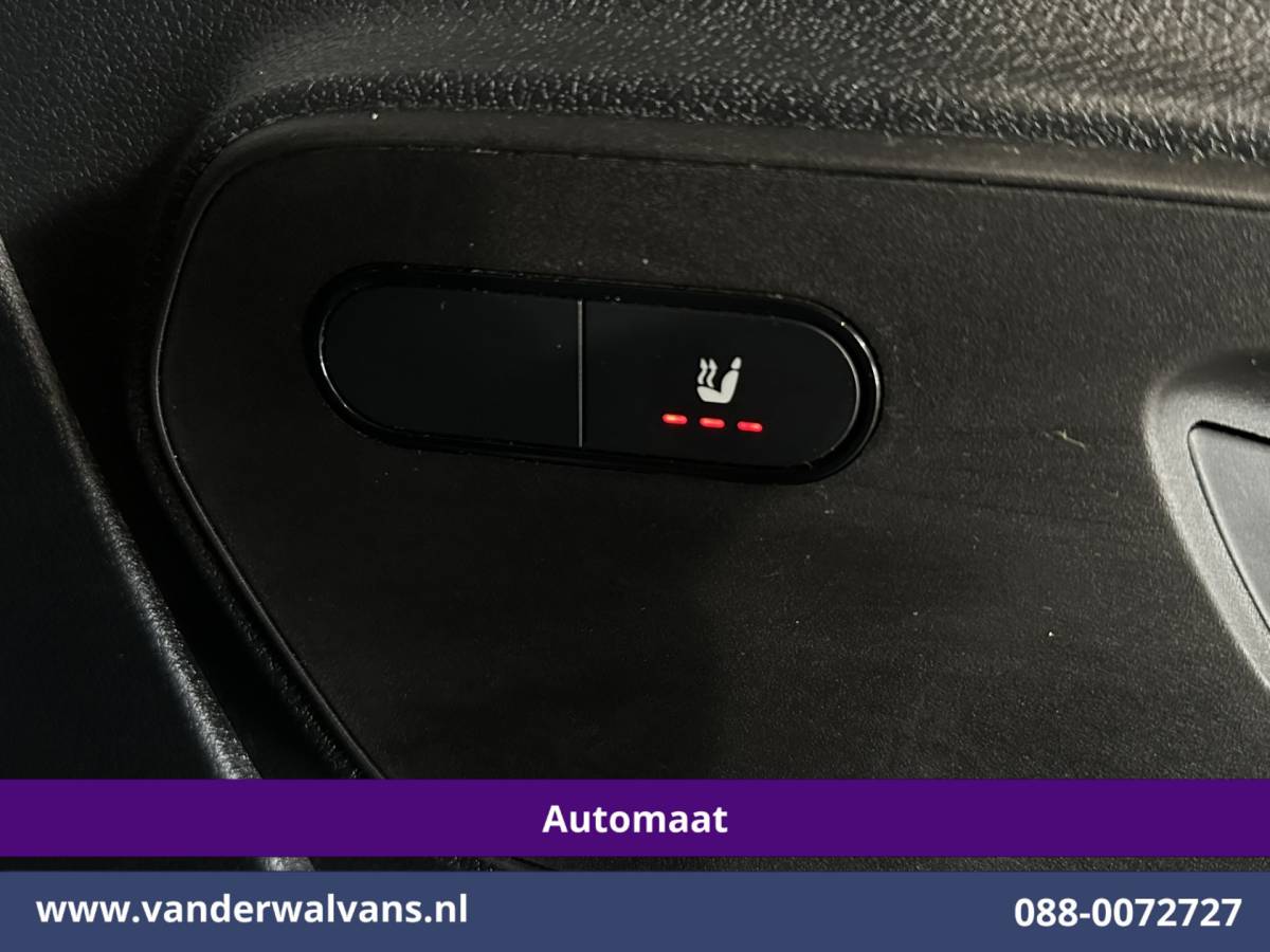 Mercedes-Benz Sprinter Mercedes-Benz Sprinter 317 CDI 170pk 9G-Tronic Automaat L2H2 Euro6 Airco | Camera | Navigatie | LED | Cruisecontrol Chauffeursstoel, Stoelverwarming, Parkeersensoren, Bijrijdersbank