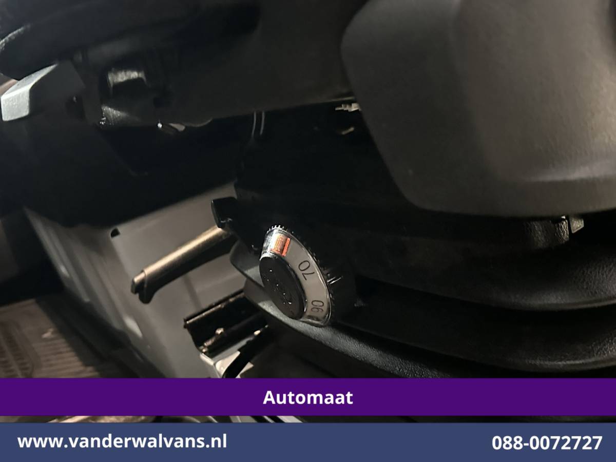 Mercedes-Benz Sprinter Mercedes-Benz Sprinter 317 CDI 170pk 9G-Tronic Automaat L2H2 Euro6 Airco | Camera | Navigatie | LED | Cruisecontrol Chauffeursstoel, Stoelverwarming, Parkeersensoren, Bijrijdersbank