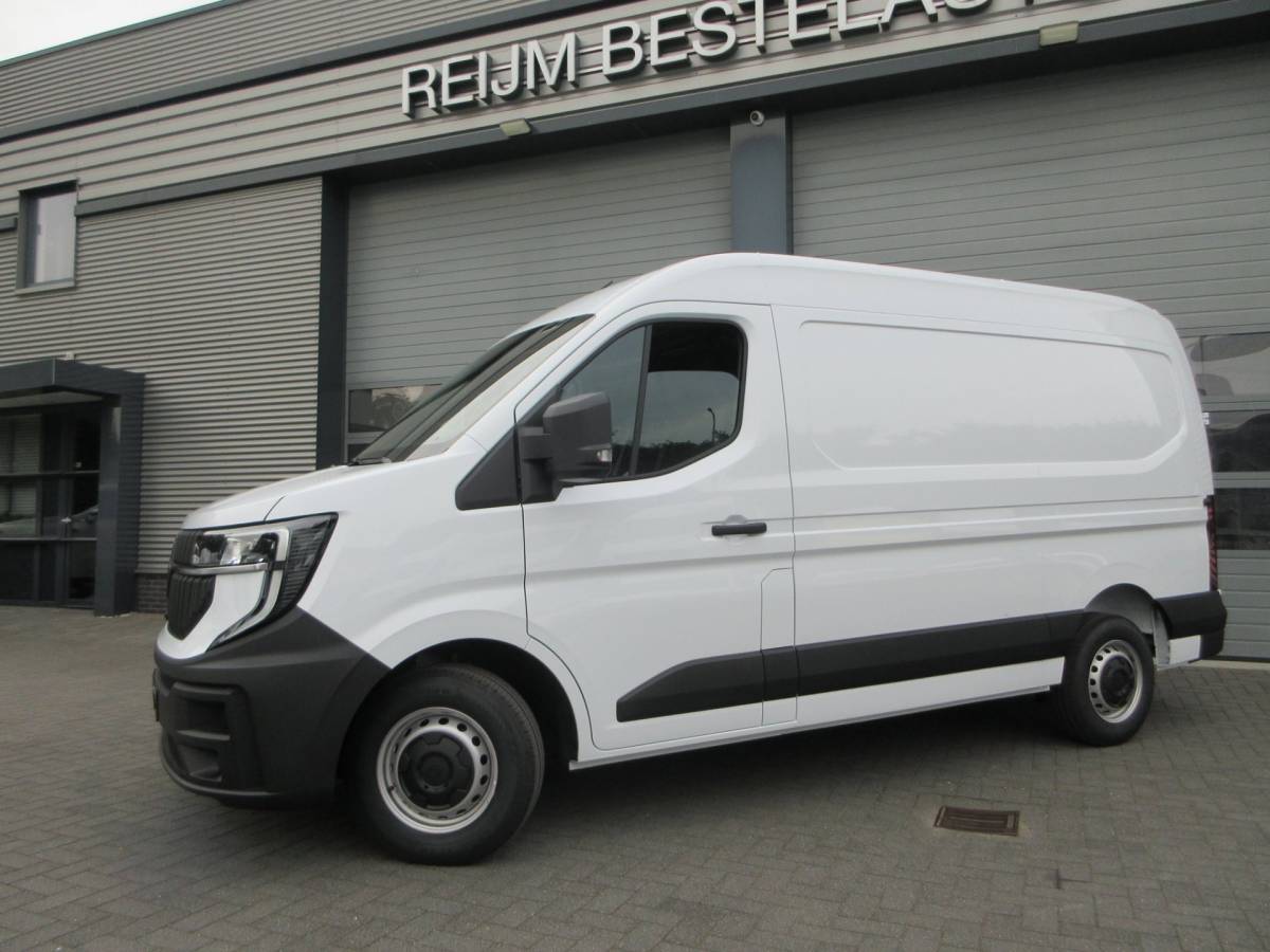 Renault Master Renault MASTER E-TECH T35 L2H2, Extra Long Range 87 kWh, Camera, Apple Carplay, Android.