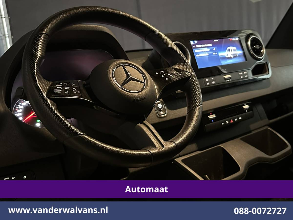 Mercedes-Benz Sprinter Mercedes-Benz Sprinter 317 CDI 170pk 9G-Tronic Automaat L3H2 Euro6 Airco | Camera | Navigatie | Cruisecontrol | LED Stoelverwarming, Parkeersensoren, Bijrijdersbank