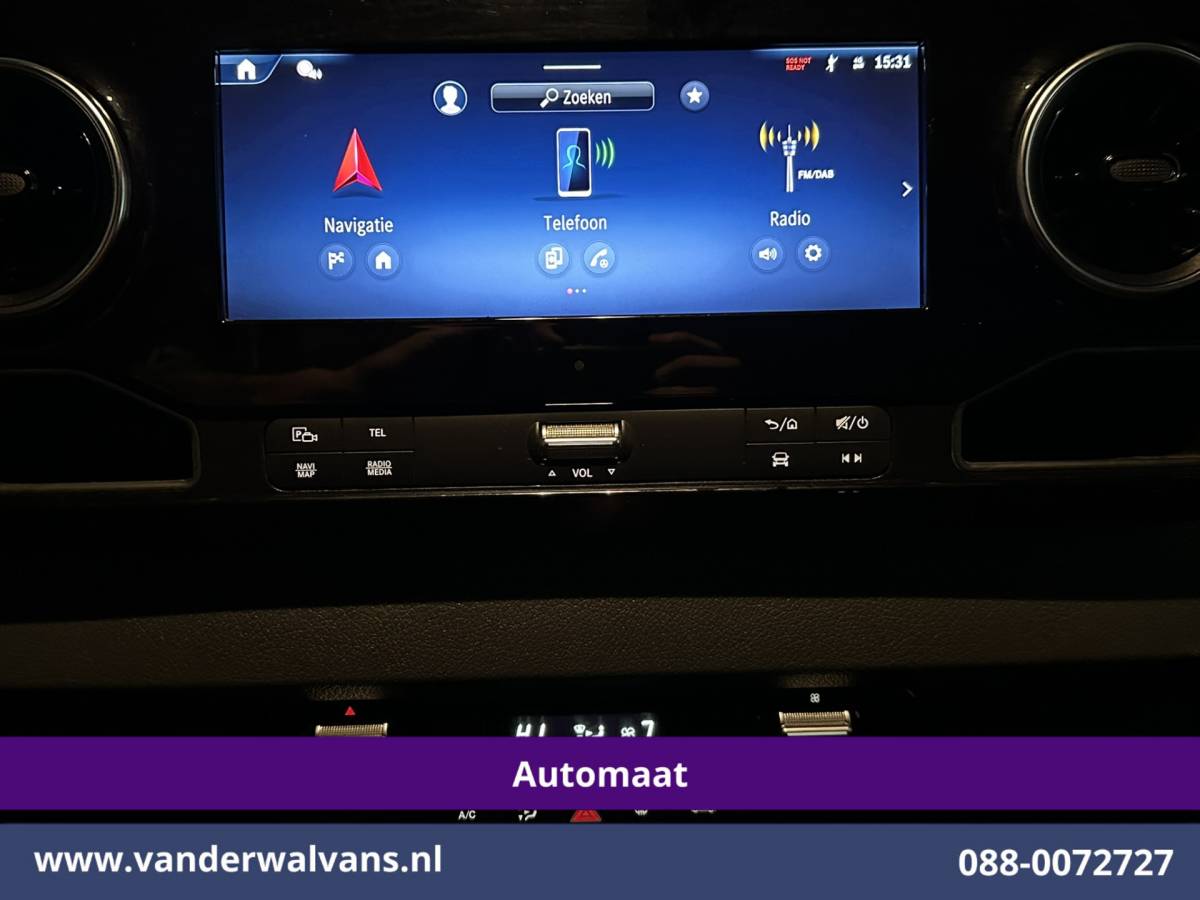 Mercedes-Benz Sprinter Mercedes-Benz Sprinter 317 CDI 170pk 9G-Tronic Automaat L3H2 Euro6 Airco | Camera | Navigatie | Cruisecontrol | LED Stoelverwarming, Parkeersensoren, Bijrijdersbank