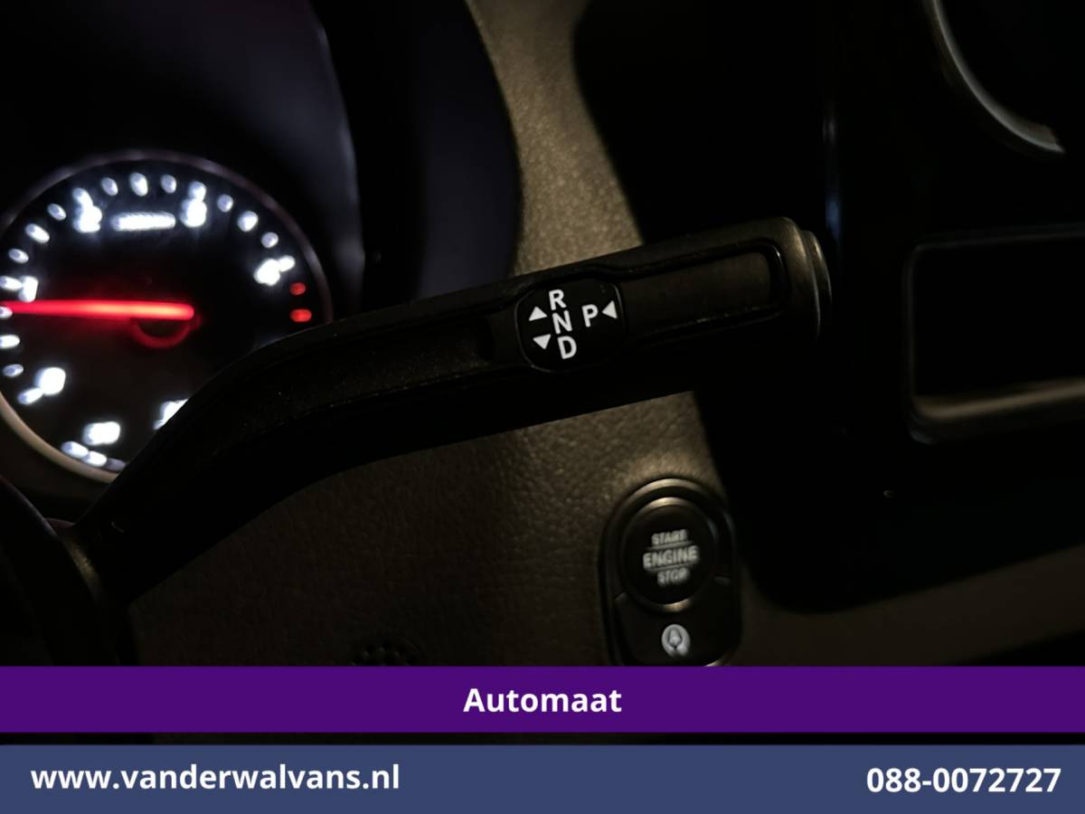 Mercedes-Benz Sprinter Mercedes-Benz Sprinter 317 CDI 170pk 9G-Tronic Automaat L3H2 Euro6 Airco | Camera | Navigatie | Cruisecontrol | LED Stoelverwarming, Parkeersensoren, Bijrijdersbank
