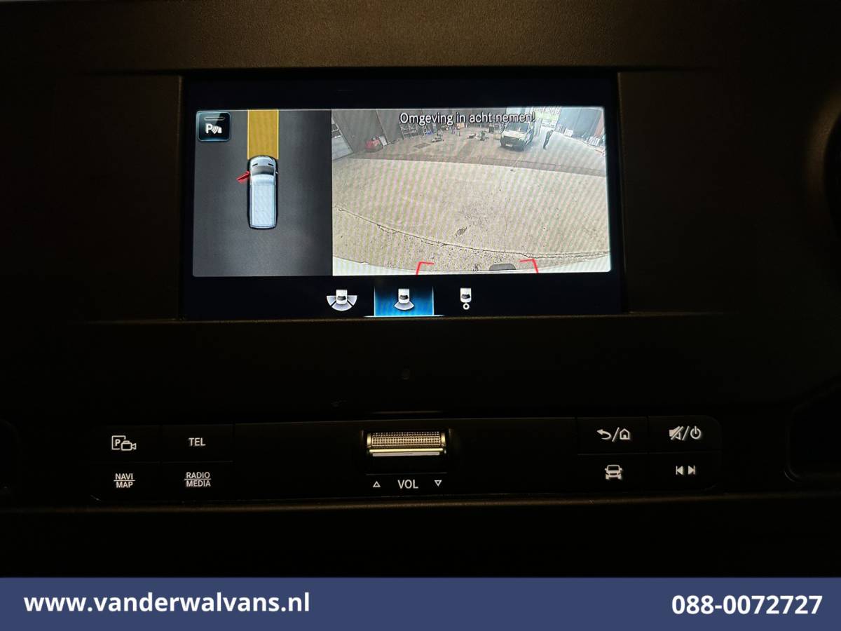 Mercedes-Benz Sprinter Mercedes-Benz Sprinter 317 CDI 170pk L3H2 Euro6 Airco | Camera | Navigatie | Apple Carplay | Trekhaak | Stoelverwarming Android Auto, Parkeersensoren, Bijrijdersbank