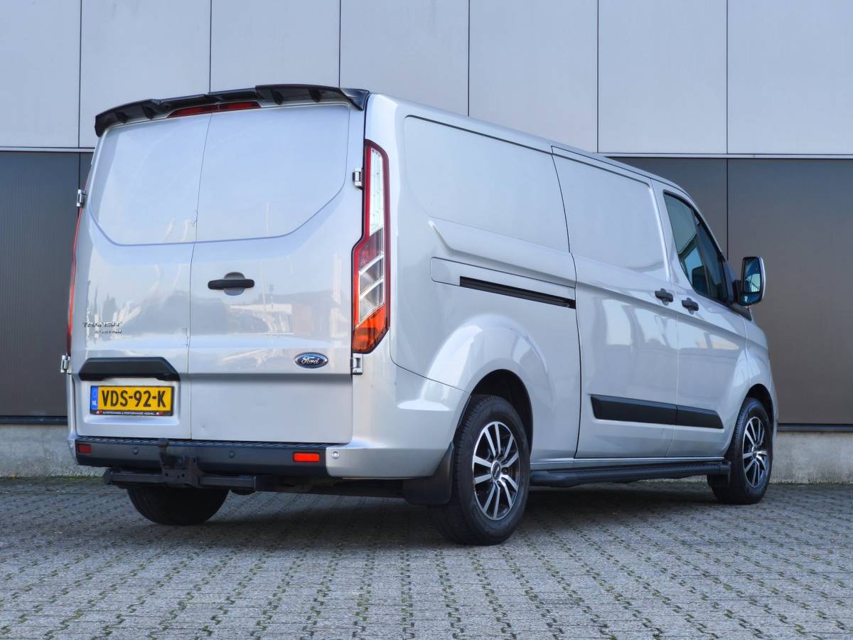 Ford Transit Custom Ford Transit Custom EXPORT 2.0TDCI 2X SCHUIFDEUR LED CARPLAY 2800KG TREKHAAK CRUISE