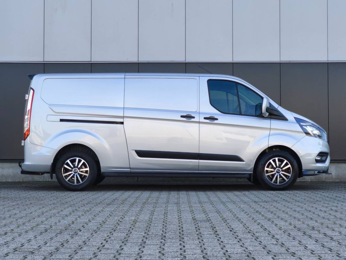 Ford Transit Custom Ford Transit Custom EXPORT 2.0TDCI 2X SCHUIFDEUR LED CARPLAY 2800KG TREKHAAK CRUISE