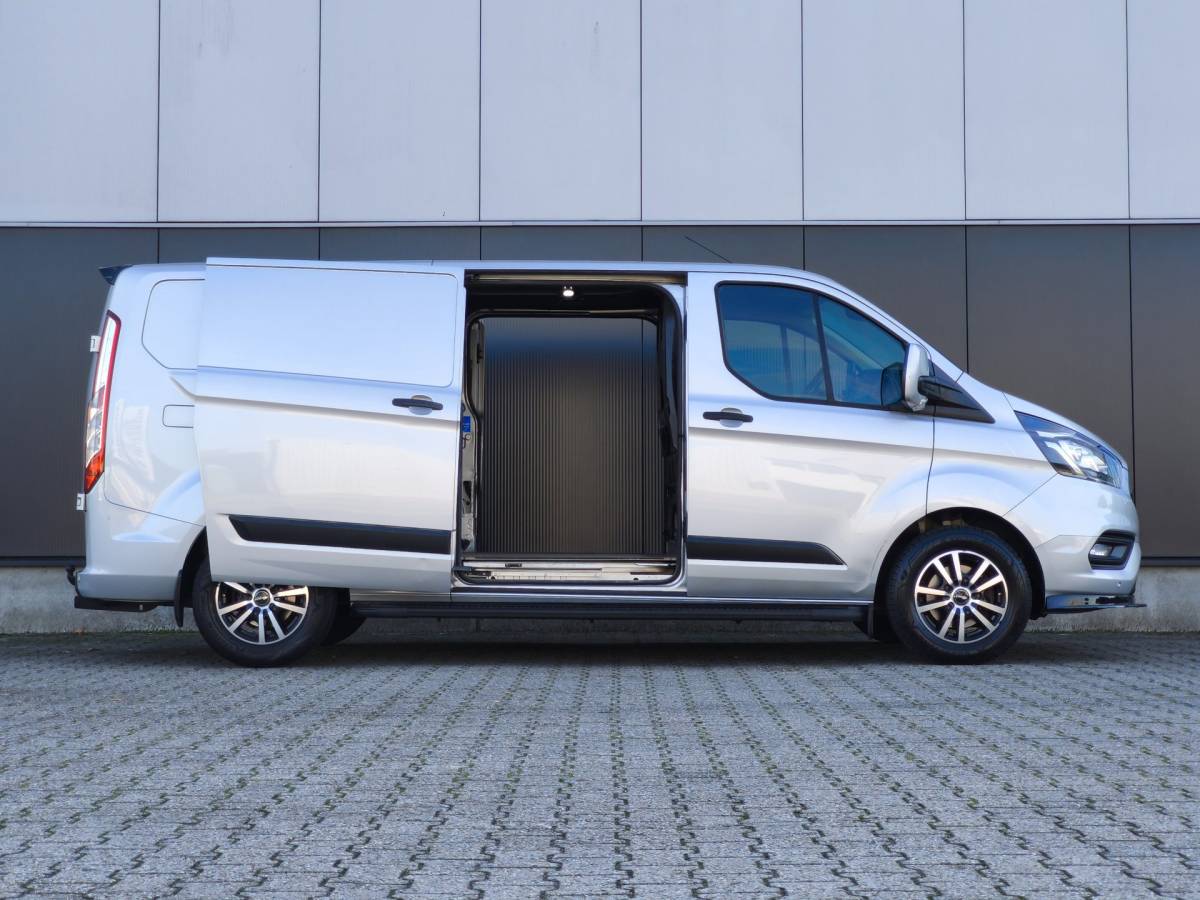 Ford Transit Custom Ford Transit Custom EXPORT 2.0TDCI 2X SCHUIFDEUR LED CARPLAY 2800KG TREKHAAK CRUISE