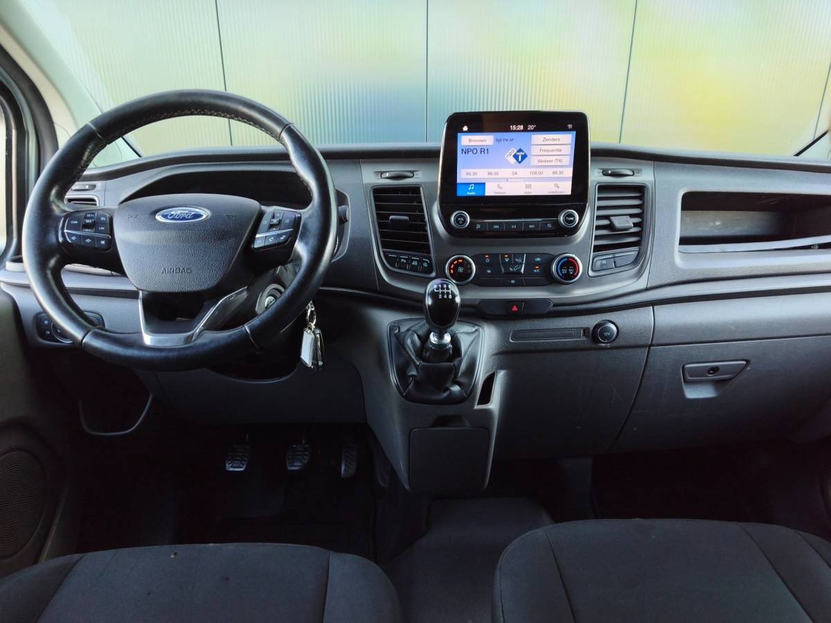 Ford Transit Custom Ford Transit Custom EXPORT 2.0TDCI 2X SCHUIFDEUR LED CARPLAY 2800KG TREKHAAK CRUISE
