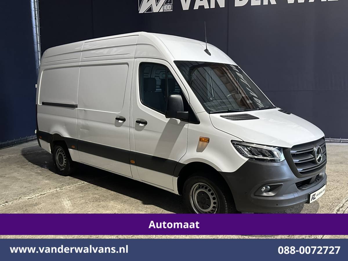 Mercedes-Benz Sprinter Mercedes-Benz Sprinter 317 CDI 170pk 9G-Tronic Automaat L2H2 Euro6 Airco | Camera | Navigatie | LED | Cruisecontrol Stoelverwarming, Chauffeursstoel, Parkeersensoren, Bijrijdersbank