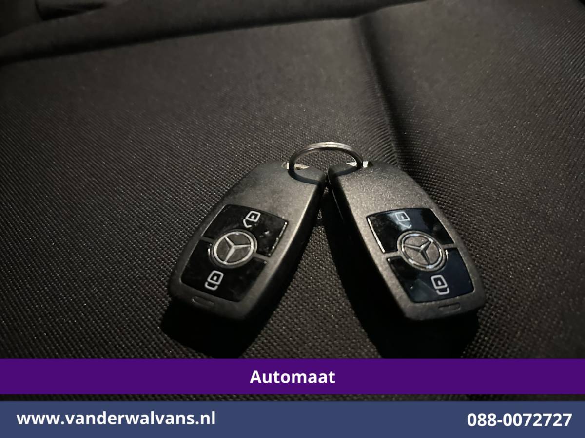 Mercedes-Benz Sprinter Mercedes-Benz Sprinter 317 CDI 170pk 9G-Tronic Automaat L2H2 Euro6 Airco | Camera | Navigatie | LED | Cruisecontrol Stoelverwarming, Chauffeursstoel, Parkeersensoren, Bijrijdersbank