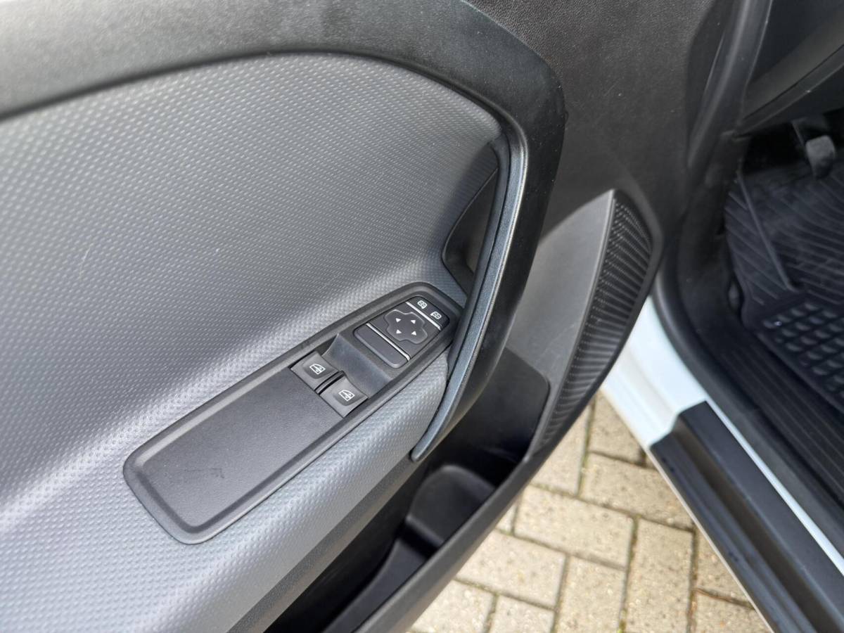 Mercedes-Benz Citan Mercedes Citan 110 Benz*Airco*Cruise*Pdc*3 Zits*Stoelverw*Apple Carplay