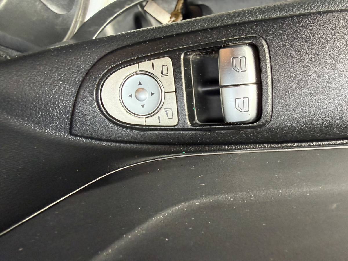 Mercedes-Benz Vito Mercedes-Benz Vito 109 CDI Extra Lang / Dubbele Cabine / Camera / Cruise / PDC / Airco