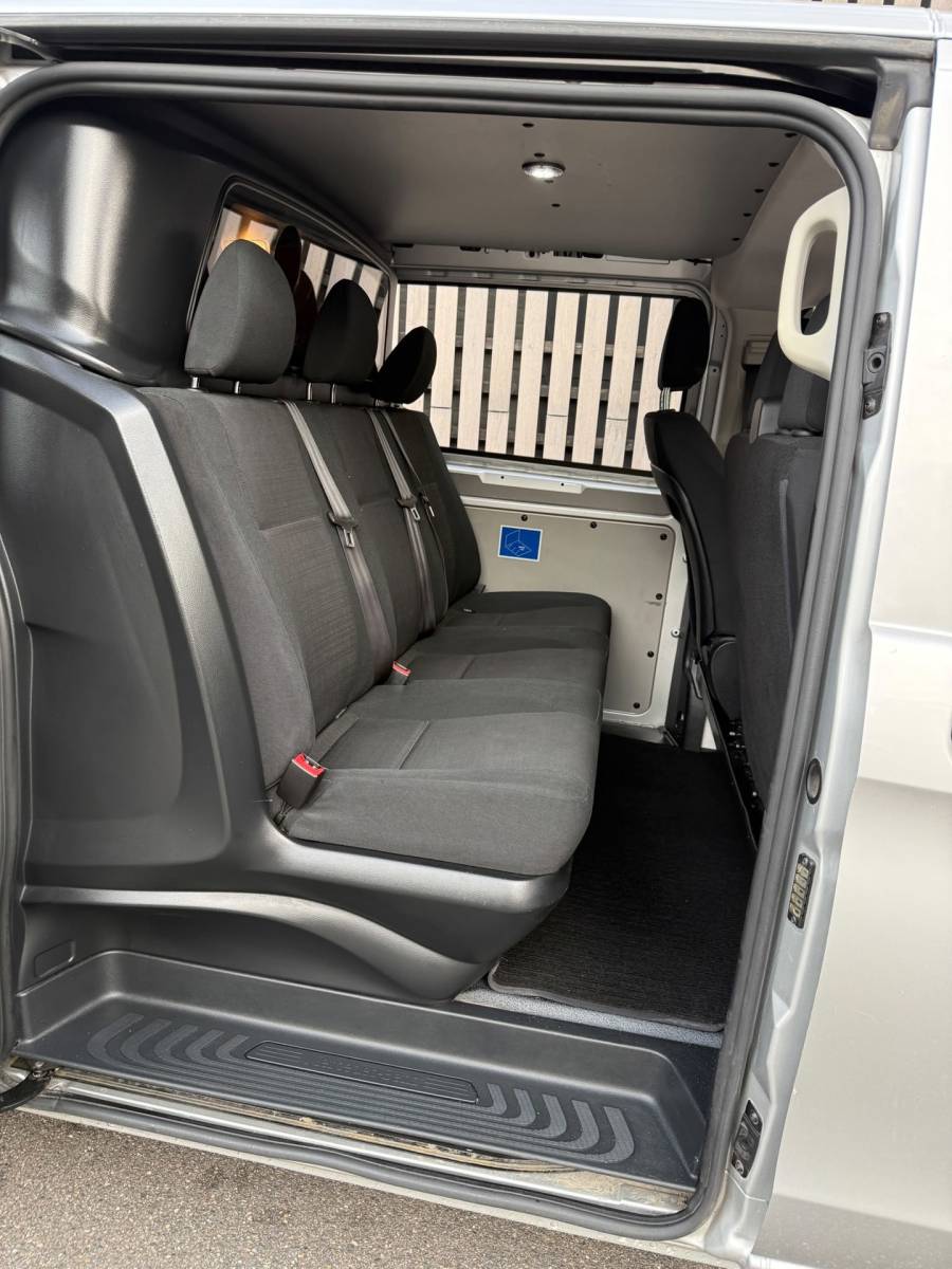 Mercedes-Benz Vito Mercedes-Benz Vito 109 CDI Extra Lang / Dubbele Cabine / Camera / Cruise / PDC / Airco