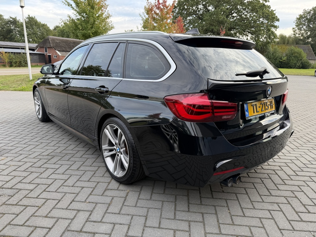 BMW 3 Serie Bmw 3-serie Touring 320i