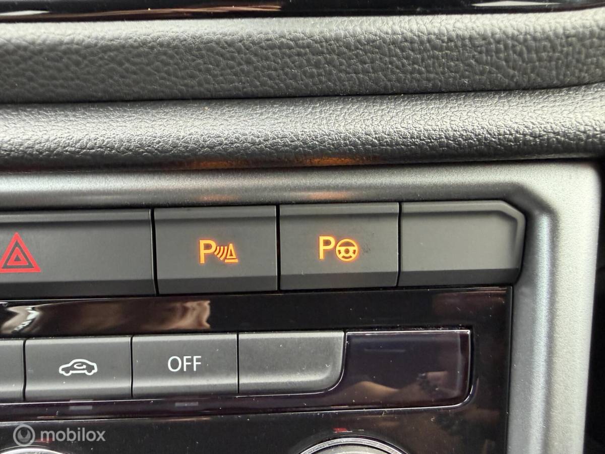 Volkswagen T-Roc Volkswagen T-Roc 1.5 TSI DSG Life Edition CARPLAY*CAMERA*ADABCR*PDC*NAP!