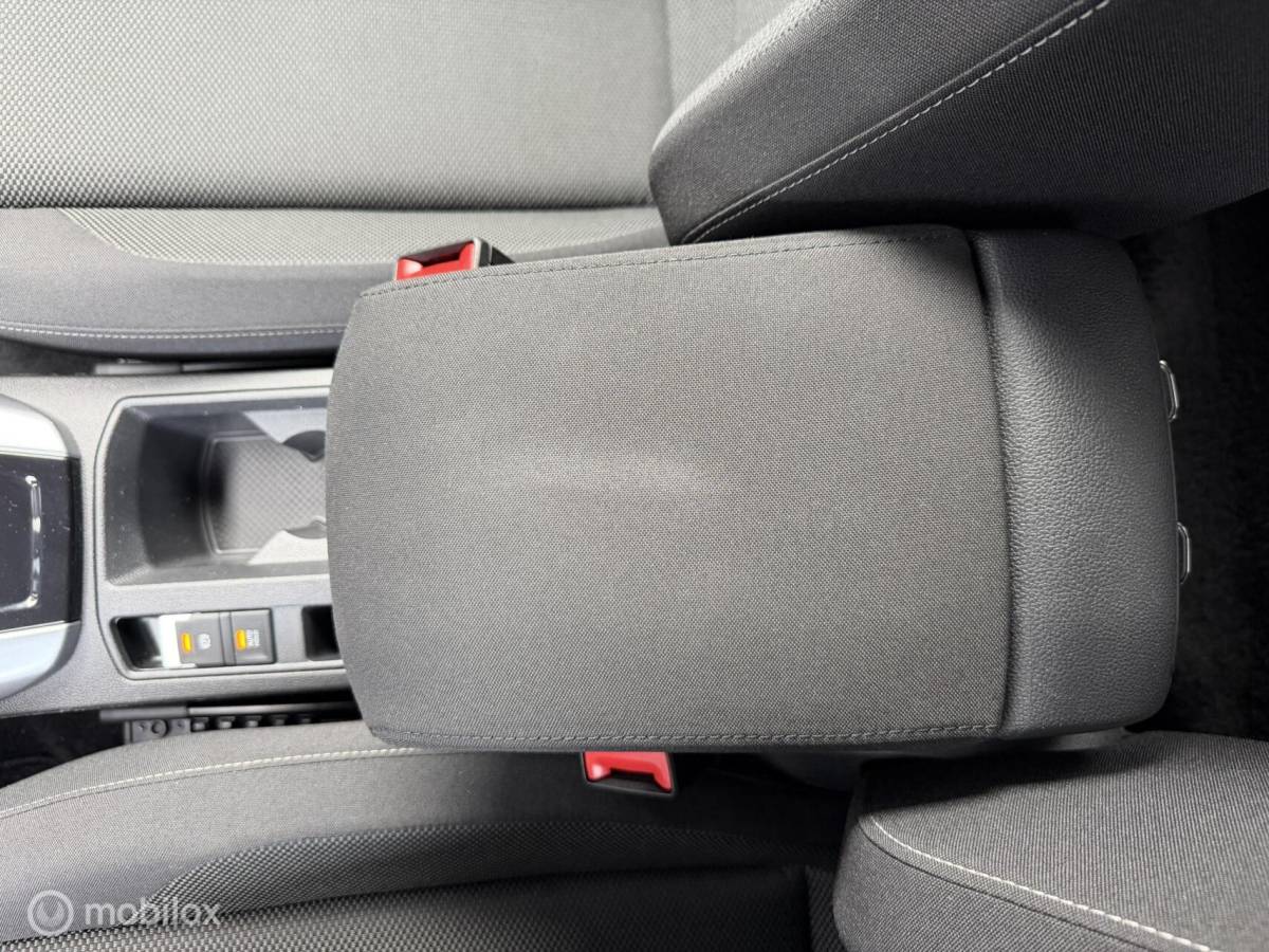 Volkswagen T-Roc Volkswagen T-Roc 1.5 TSI DSG Life Edition CARPLAY*CAMERA*ADABCR*PDC*NAP!