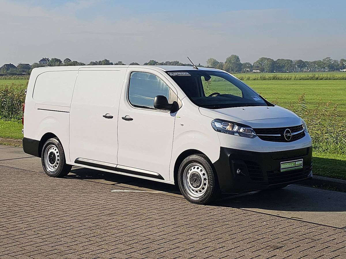 Opel Vivaro-e OPEL VIVARO-E L3H1 75 kWh Long Range Snelladen Airco PDC Achterdeuren Automaat 136 PK!