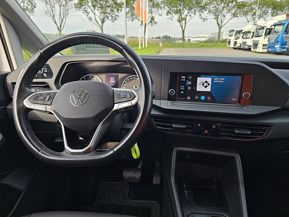 Volkswagen Caddy VOLKSWAGEN CADDY MAXI 1.5 TSI Automaat Carplay 122Pk Airco Bumpers-Kleur Camera Euro6 EX BPM!