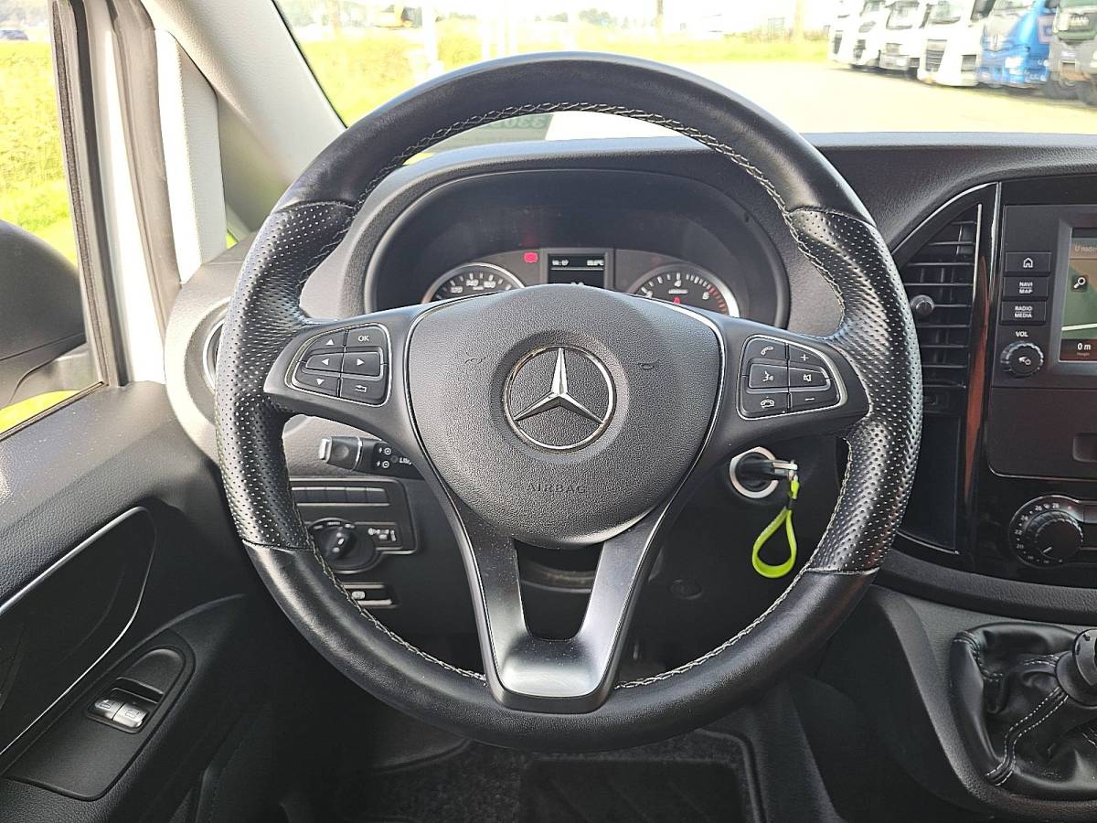 Mercedes-Benz Vito MERCEDES-BENZ VITO 110 l2 carplay euro6 ac!