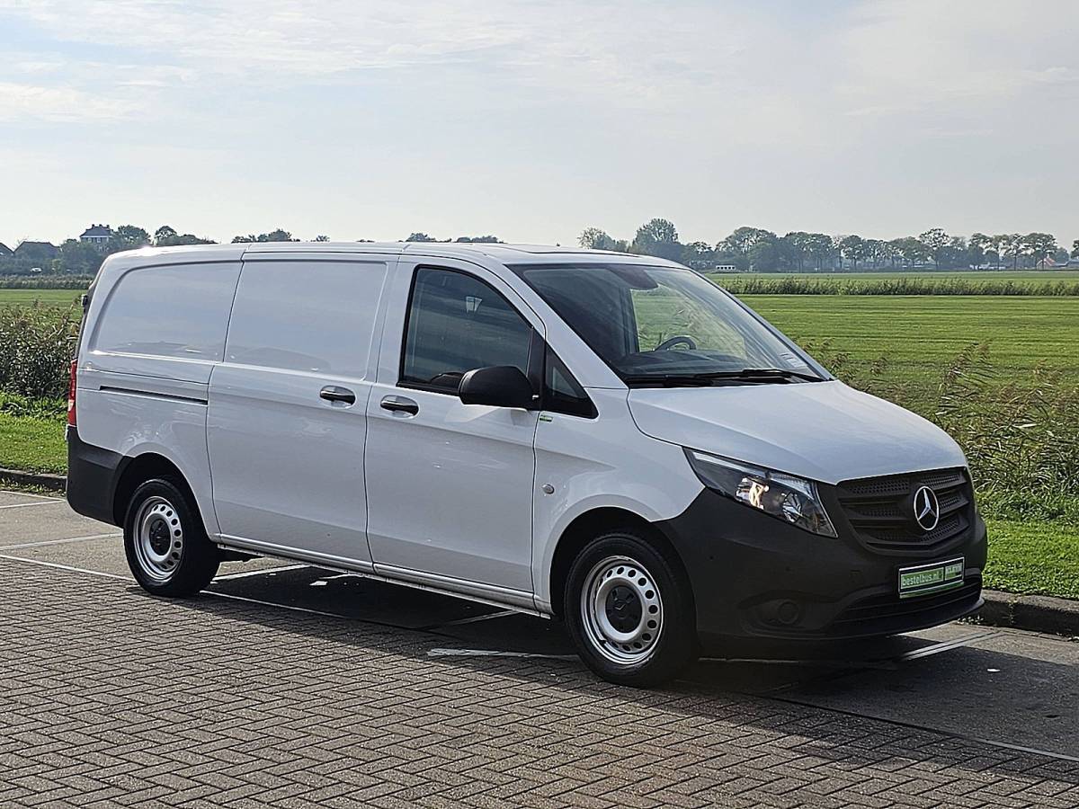 Mercedes-Benz Vito MERCEDES-BENZ VITO 110 l2 carplay euro6 ac!