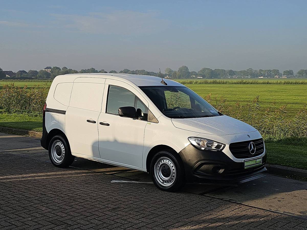 Mercedes-Benz Citan MERCEDES-BENZ CITAN 108 CDI long mbux euro6!