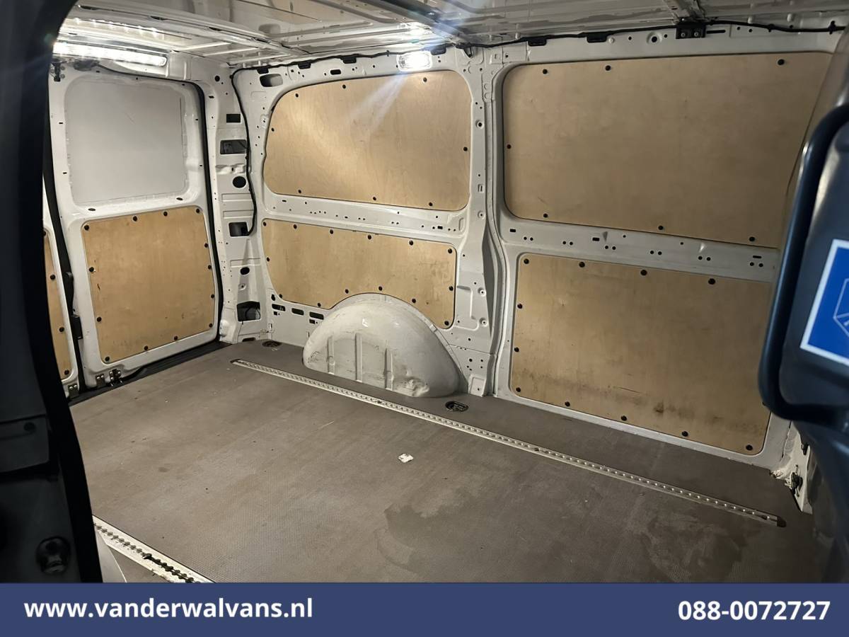 Mercedes-Benz Vito Mercedes-Benz Vito 116 CDI 164pk 2025 Model L2H1 Euro6 Airco | Camera | Navigatie | Cruisecontrol | Stoelverwarming Parkeersensoren, Bijrijdersbank