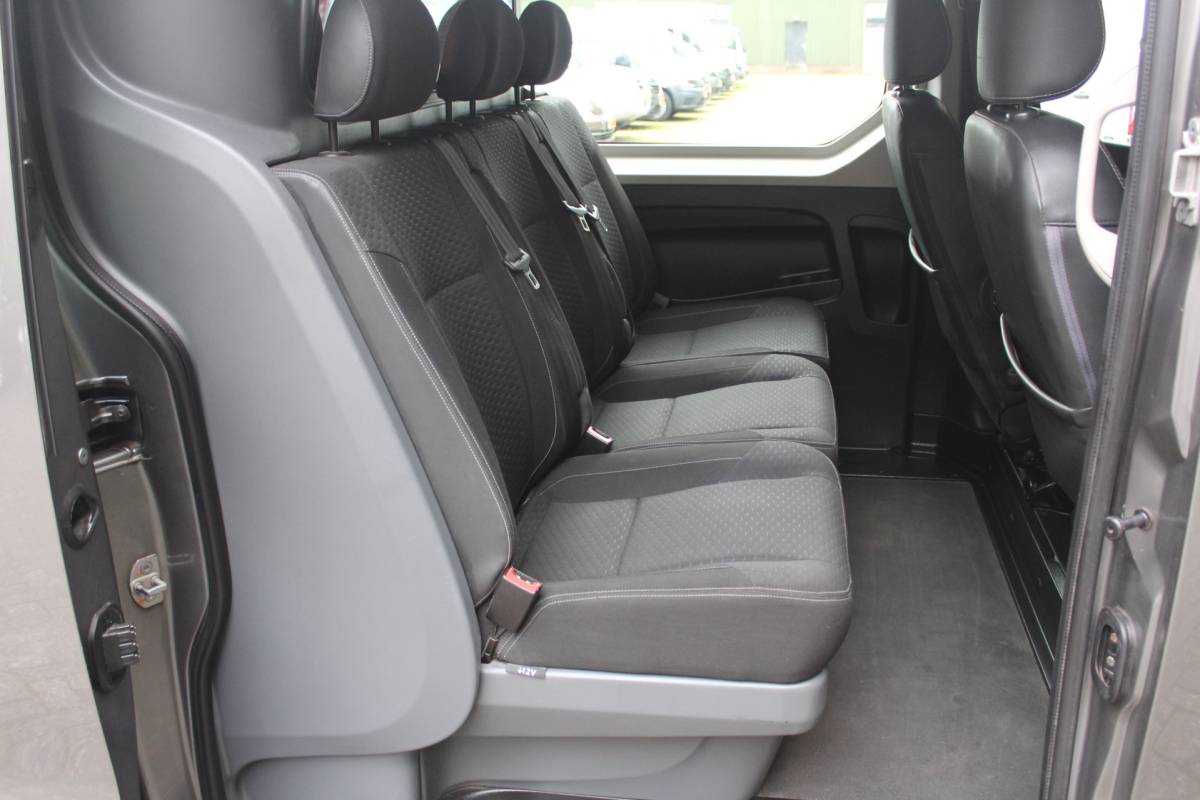 Opel Vivaro Opel Vivaro 1.6 CDTI L2H1 DC Edition EcoFlex 120PK | Airco | Camera | LMV | NAVI