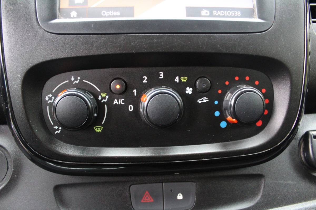 Opel Vivaro Opel Vivaro 1.6 CDTI L2H1 DC Edition EcoFlex 120PK | Airco | Camera | LMV | NAVI