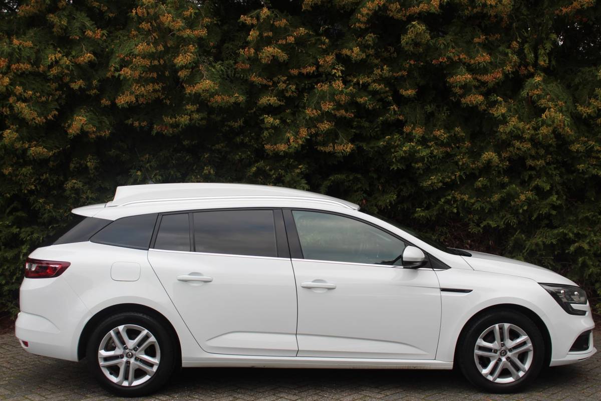 Renault Mégane Renault MEGANE VAN 1.5 Blue dCi ZEN 116PK | Climate Control | NAVI | Trekhaak | PDC | Distributie vervangen! | EURO 6