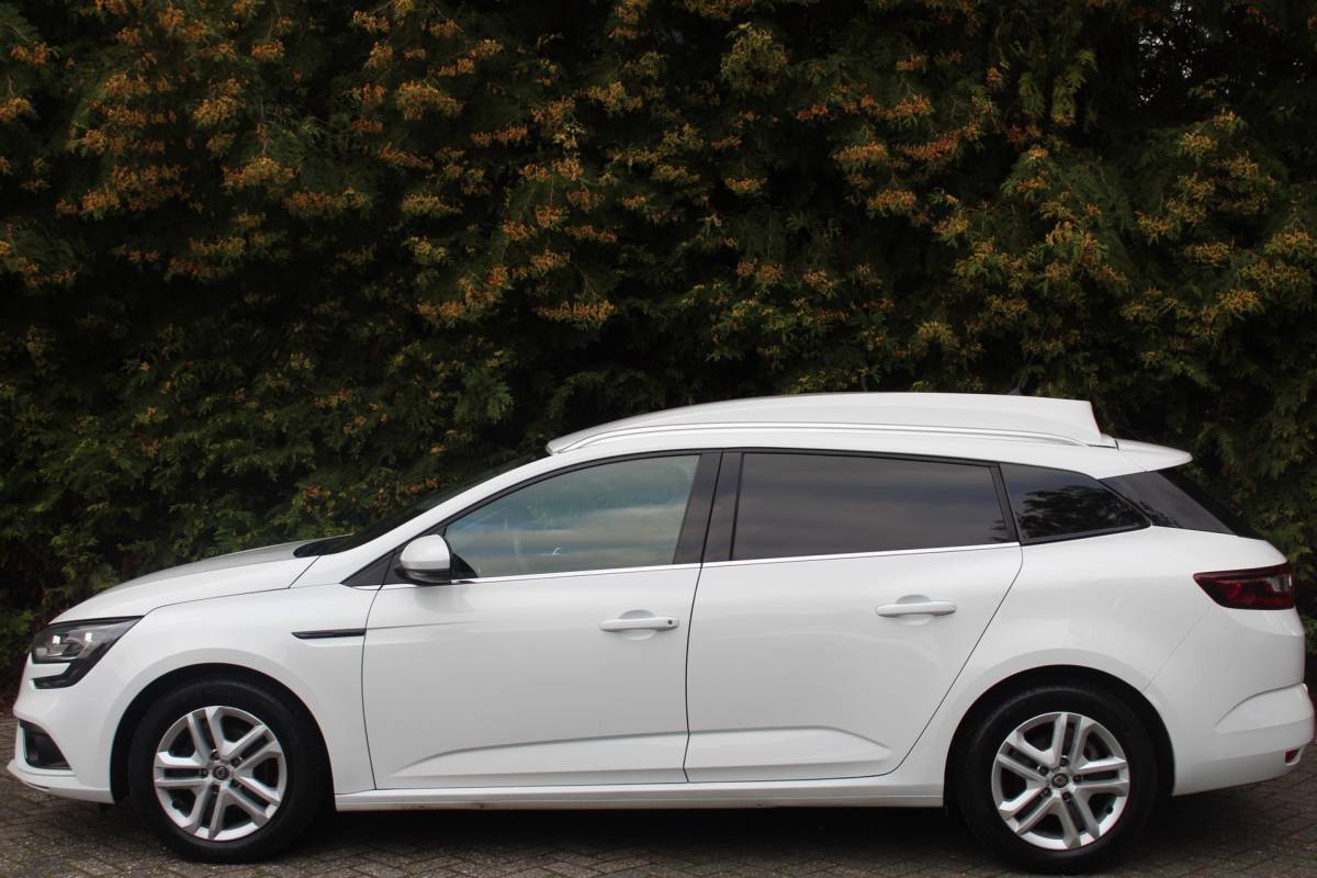 Renault Mégane Renault MEGANE VAN 1.5 Blue dCi ZEN 116PK | Climate Control | NAVI | Trekhaak | PDC | Distributie vervangen! | EURO 6