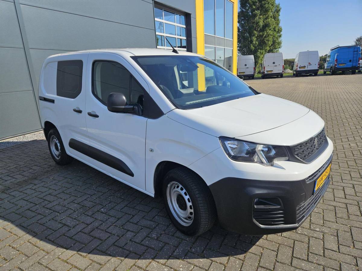 Peugeot Partner Peugeot Partner 1.5 BlueHDI Airco Navigatie 2 x schuifd