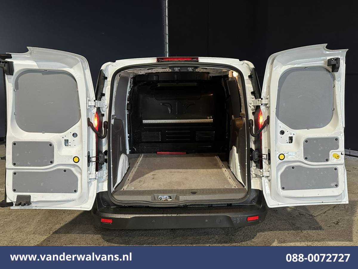 Ford Transit Connect Ford Transit Connect 1.5 EcoBlue 101pk L1H1 Euro6 Airco | Camera | Navigatie | Apple Carplay | Stoelverwarming Android Auto, Verwarmde voorruit, Parkeersensoren