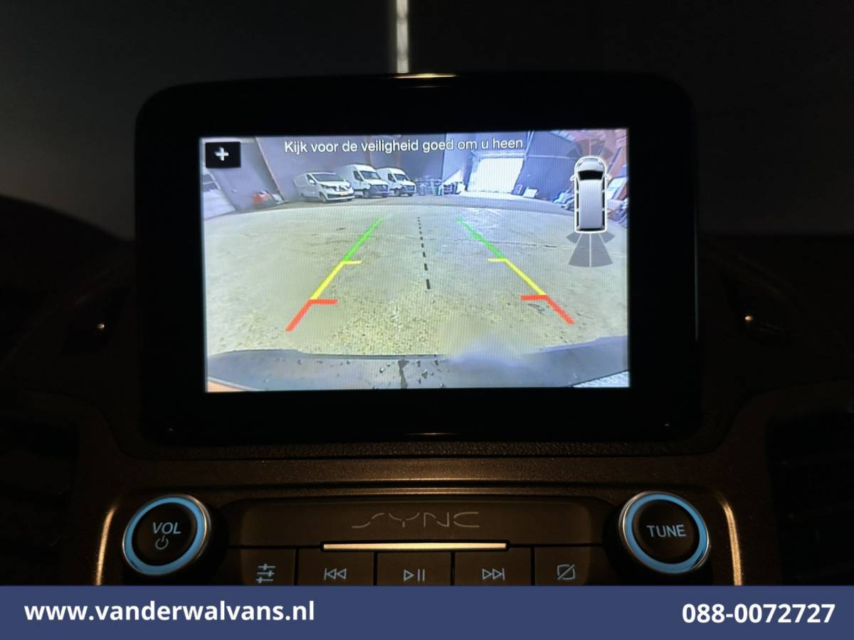 Ford Transit Connect Ford Transit Connect 1.5 EcoBlue 101pk L1H1 Euro6 Airco | Camera | Navigatie | Apple Carplay | Stoelverwarming Android Auto, Verwarmde voorruit, Parkeersensoren