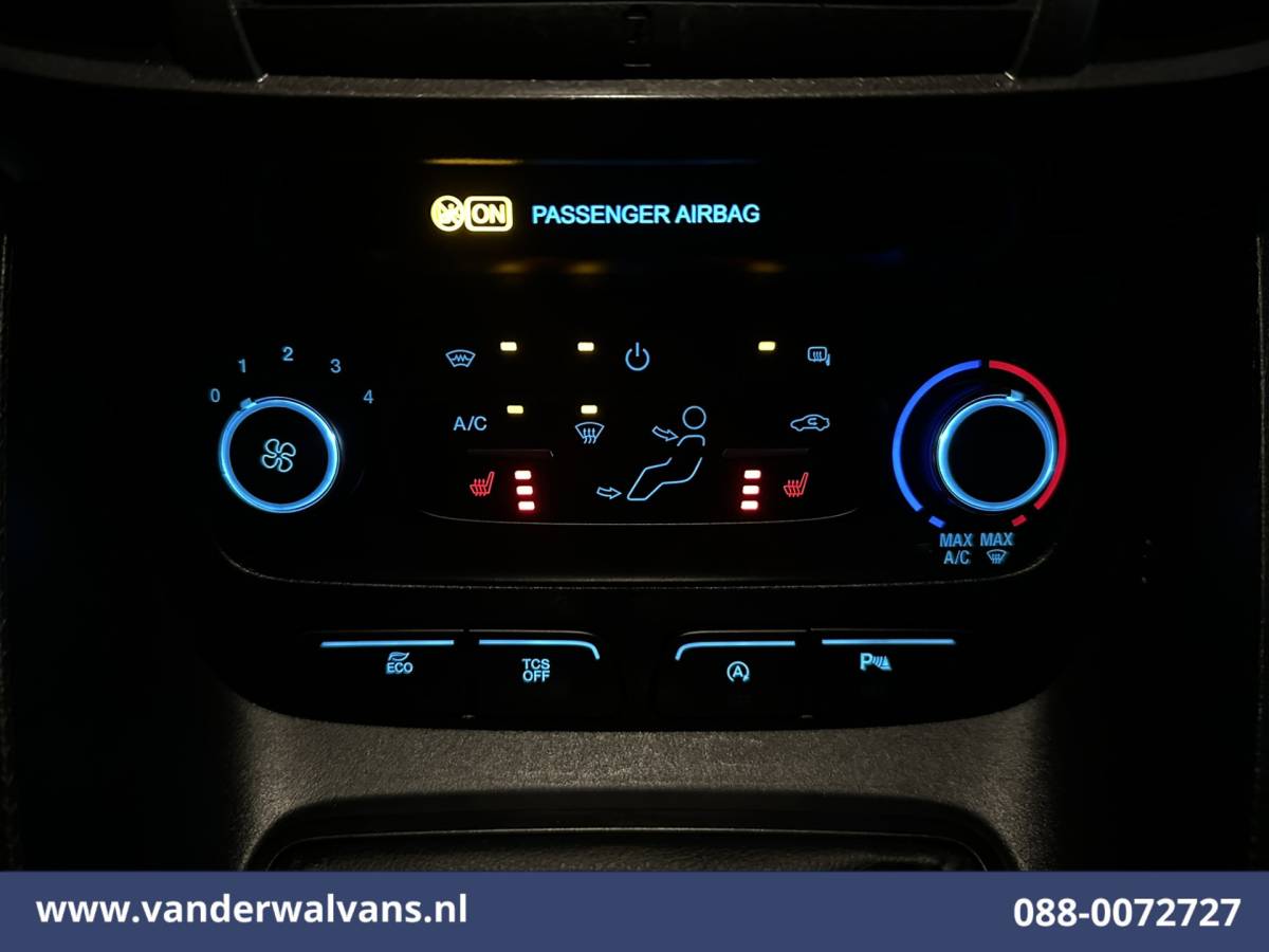 Ford Transit Connect Ford Transit Connect 1.5 EcoBlue 101pk L1H1 Euro6 Airco | Camera | Navigatie | Apple Carplay | Stoelverwarming Android Auto, Verwarmde voorruit, Parkeersensoren