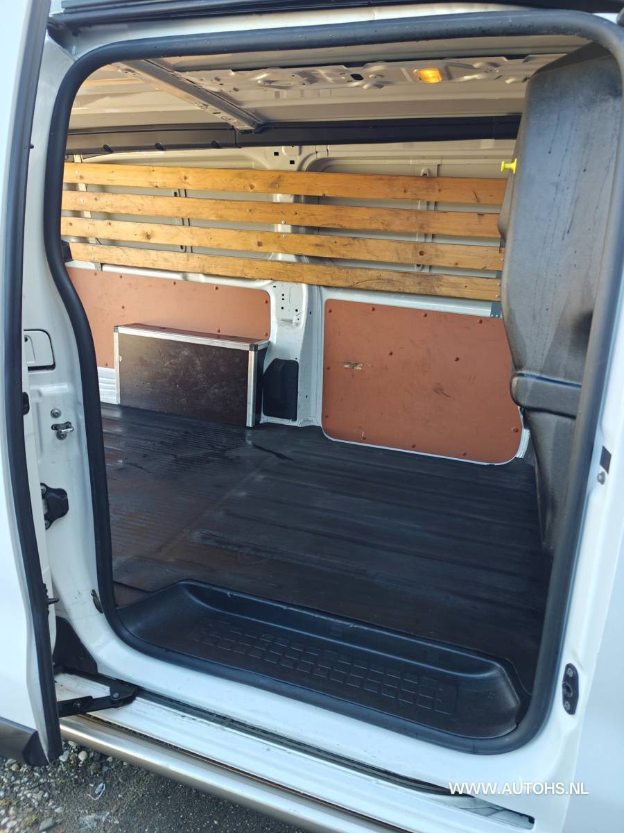 Peugeot Expert Peugeot Expert 1.5 BlueHDI 100 Premium , Extra lang , Euro 6 , 1e Eig. cruise , camera , Nw koppeling , apk maart 2027, nette b
