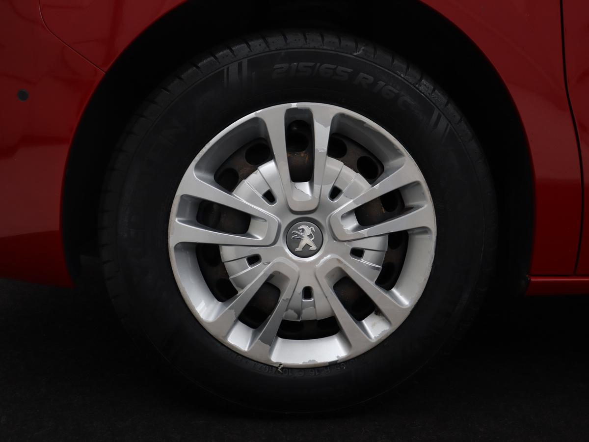 Peugeot Expert Peugeot Expert 2.0 BlueHDI 180 Long Asphalt | Trekhaak | Navigatie | Apple Carplay | Dodehoek | Camera | 16.900 EXCL BTW |