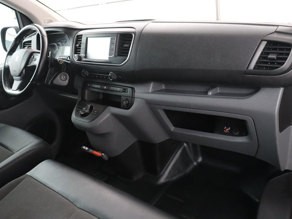 Peugeot Expert Peugeot Expert 2.0 BlueHDI 180 Long Asphalt | Trekhaak | Navigatie | Apple Carplay | Dodehoek | Camera | 16.900 EXCL BTW |
