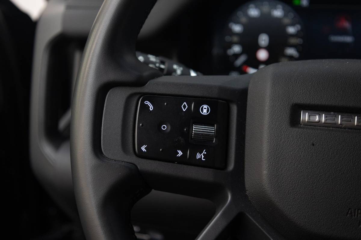 Land Rover Defender Land Rover Defender Hard Top 3.0 D200 90 MHEV X-Dynamic SE | Cold Climate | Trekhaak |