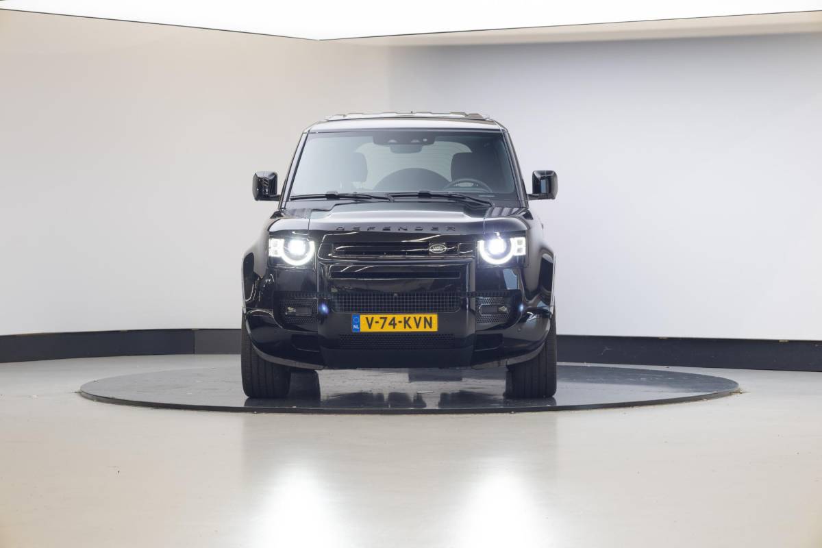 Land Rover Defender Land Rover Defender Hard Top 3.0 D200 90 MHEV X-Dynamic SE | Cold Climate | Trekhaak |