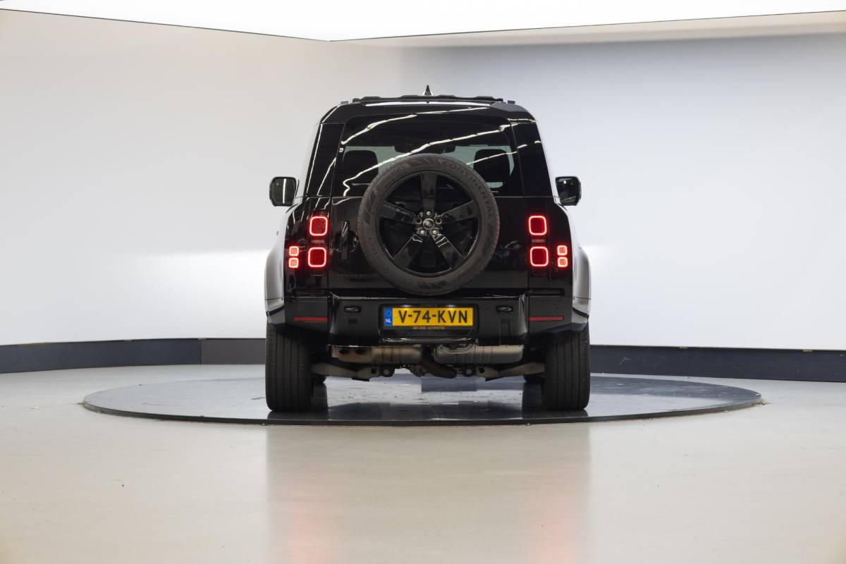 Land Rover Defender Land Rover Defender Hard Top 3.0 D200 90 MHEV X-Dynamic SE | Cold Climate | Trekhaak |