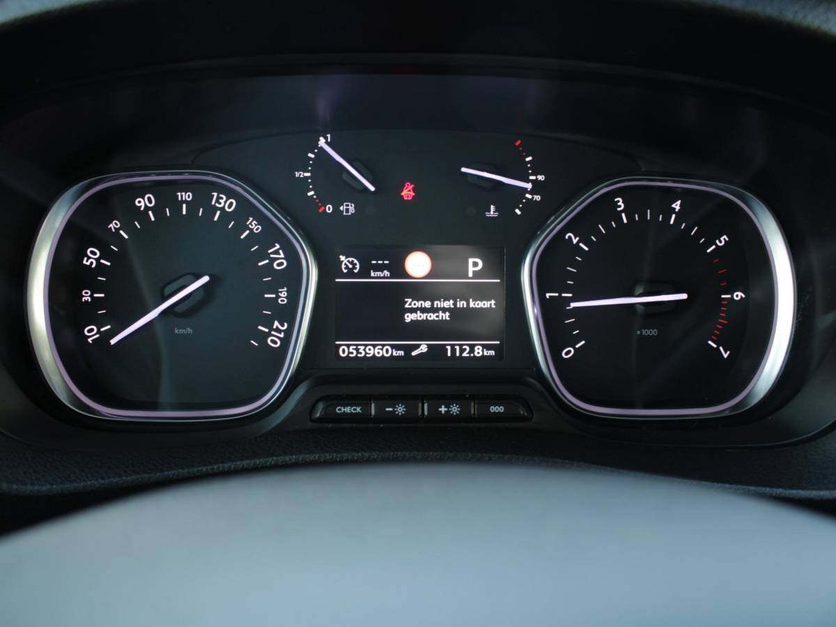 Toyota ProAce Toyota PROACE Worker 2.0 D-4D Professional Long DC | AUTOMAAT | LEDEREN BEKLEDING |