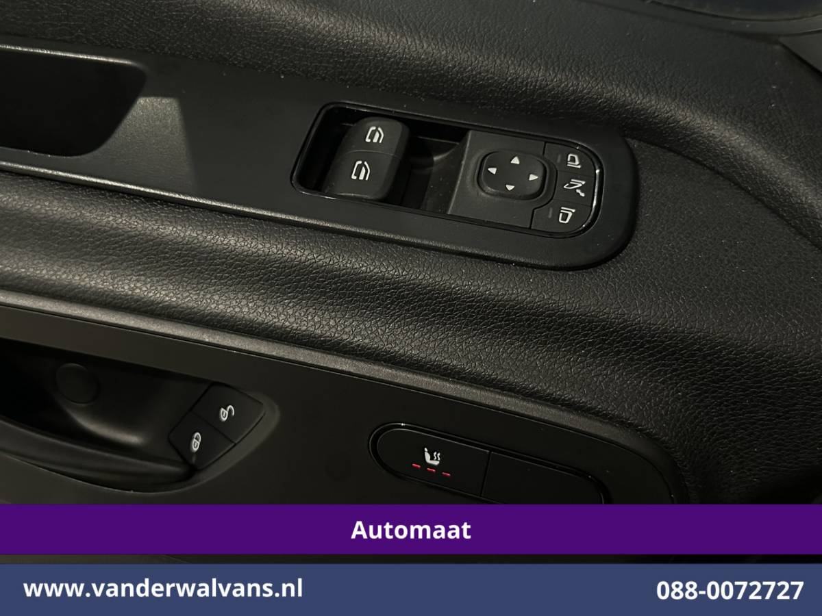 Mercedes-Benz Sprinter Mercedes-Benz Sprinter 317 CDI 170pk 9G-Tronic Automaat L2H2 Euro6 Airco | Camera | Navigatie | LED | Cruisecontrol | Stoelverwarming Chauffeursstoel, Parkeersensoren, Bijrijdersbank