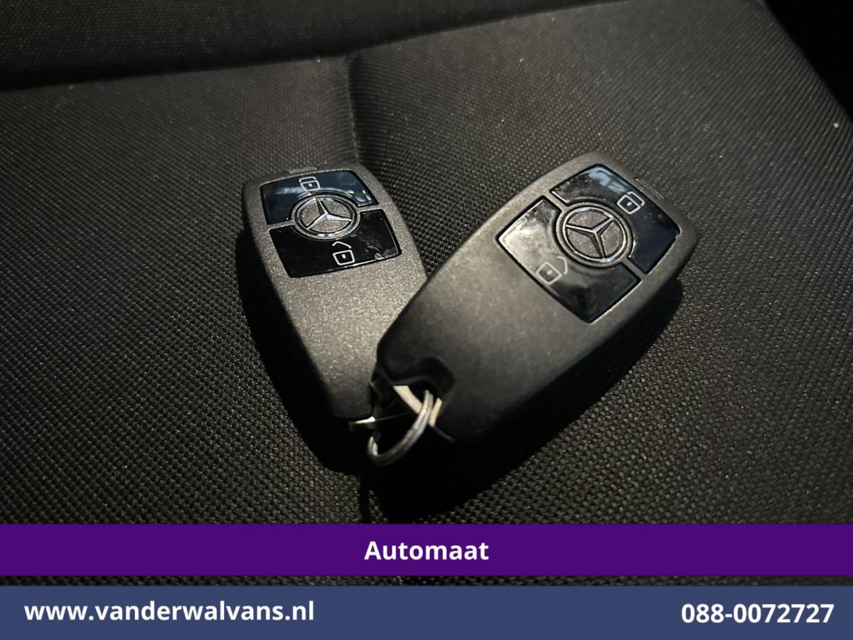 Mercedes-Benz Sprinter Mercedes-Benz Sprinter 317 CDI 170pk 9G-Tronic Automaat L2H2 Euro6 Airco | Camera | Navigatie | LED | Cruisecontrol | Stoelverwarming Chauffeursstoel, Parkeersensoren, Bijrijdersbank