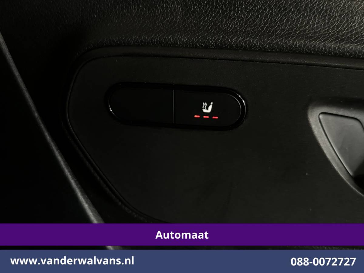 Mercedes-Benz Sprinter Mercedes-Benz Sprinter 317 CDI 170pk 9G-Tronic Automaat L2H2 Euro6 Airco | Camera | Navigatie | LED | Cruisecontrol | Stoelverwarming Chauffeursstoel, Parkeersensoren, Bijrijdersbank