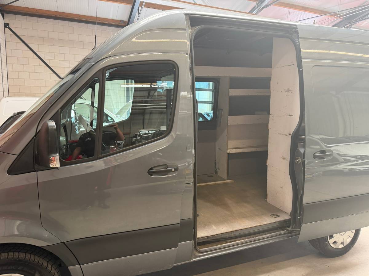 Mercedes-Benz Sprinter Mercedes-Benz Sprinter 314 2.2 CDI L1H2 NAVI-CARPLAY-CAMERA-CLIMATE-NL AUTO-NAP