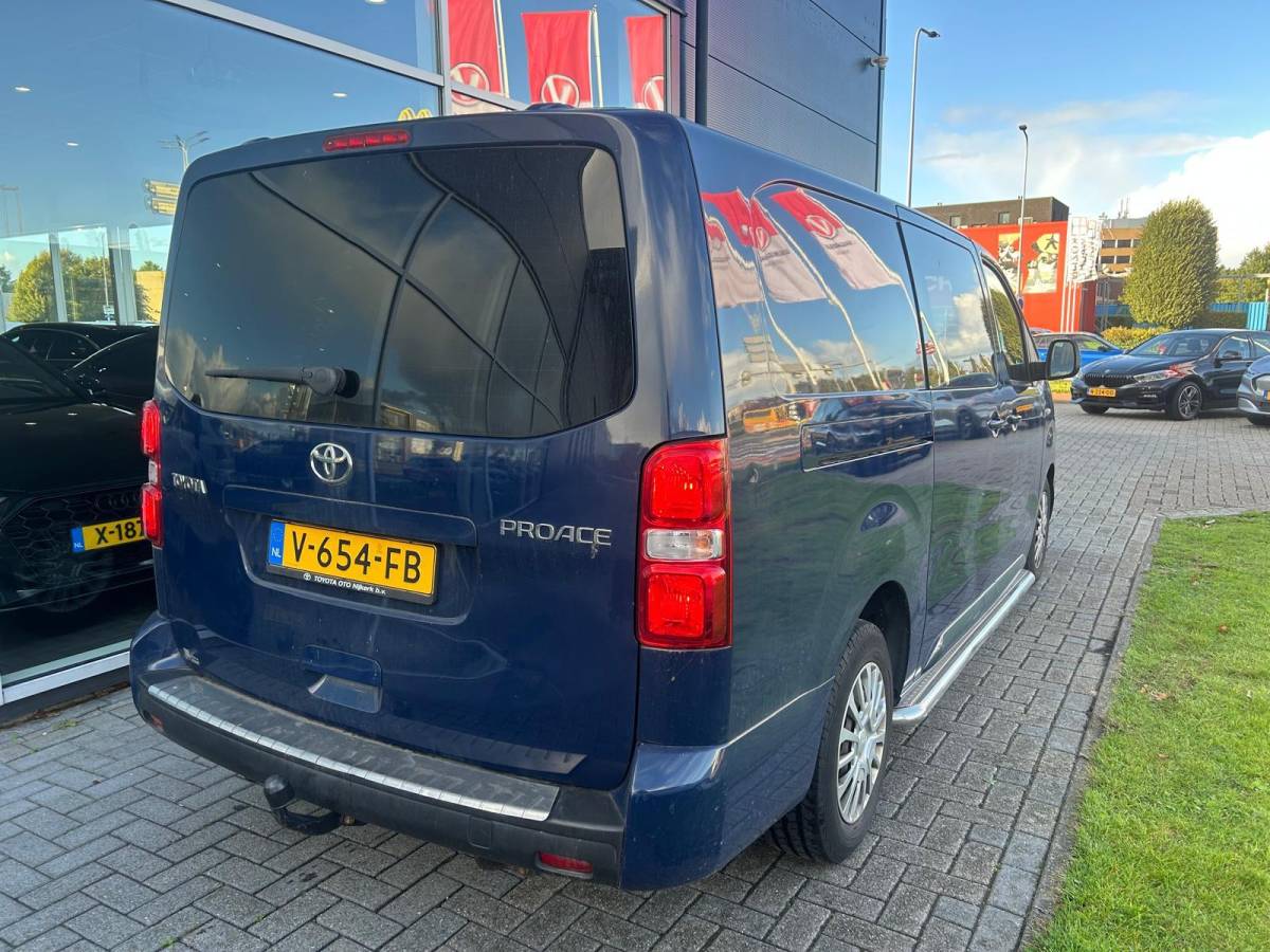Toyota ProAce Toyota PROACE Worker 2.0 D-4D Professional Long DC |NAP|BTW|Automaat