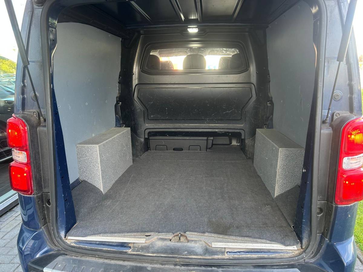 Toyota ProAce Toyota PROACE Worker 2.0 D-4D Professional Long DC |NAP|BTW|Automaat