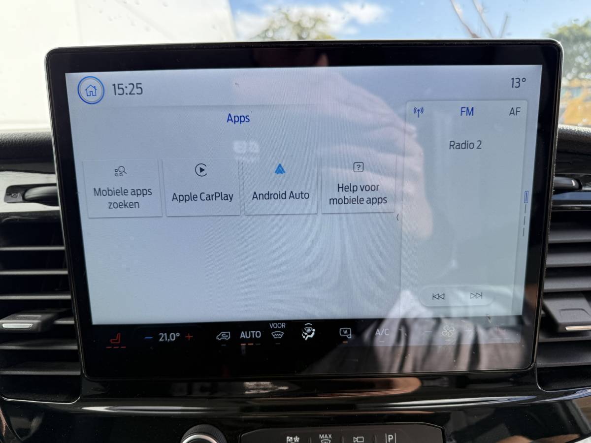 Ford E-Transit Ford e-Transit 68kWh 184PK L3H2 317km WLTP BEV Snelladen 360° Camera Cruise control Climate control Carplay Navigatie Parkeersensoren