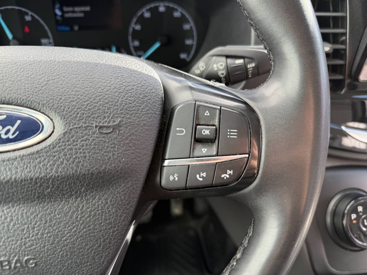 Ford E-Transit Ford e-Transit 68kWh 184PK L3H2 317km WLTP BEV Snelladen 360° Camera Cruise control Climate control Carplay Navigatie Parkeersensoren