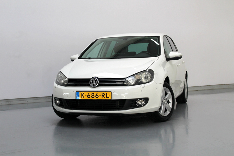 Volkswagen Golf Volkswagen Golf 1.4 Easyline 81PK, AIRCO | NAVIGATIE | PARKEERSENSOREN V+A | DISTRIBUTIE VERVANGEN 2025