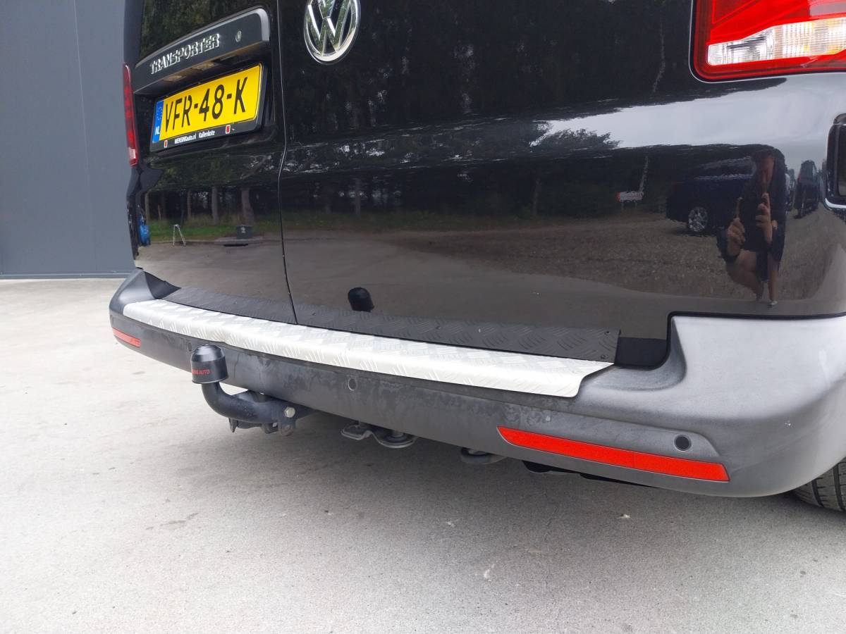 Volkswagen Transporter Volkswagen Transporter 2.0 TDI 150 PK L2H1 NAVI CRUISE AIRCO 20 INCH TREKHAAK